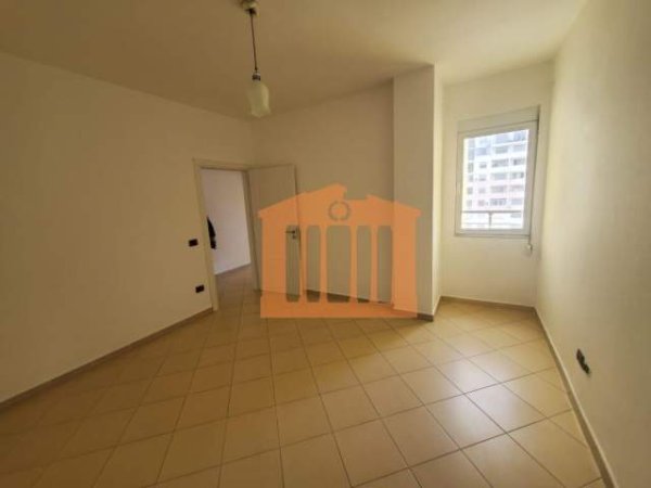 Durres, shitet apartament 3+1+BLK Kati 8, 127 m² 115.000 Euro