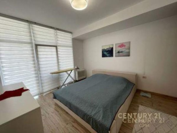 Tirane, jepet me qera apartament 2+1+A+BLK Kati 4, 112 m² 850 Euro (Kika 2, Komuna e Parisit)