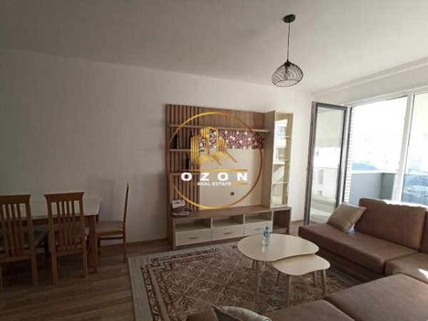 Tirane, jepet me qera apartament 1+1+BLK Kati 3, 88 m² 450 Euro (Astir)