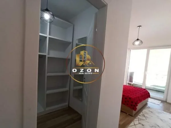 Tirane, jepet me qera apartament 1+1+BLK Kati 3, 88 m² 450 Euro (Astir)