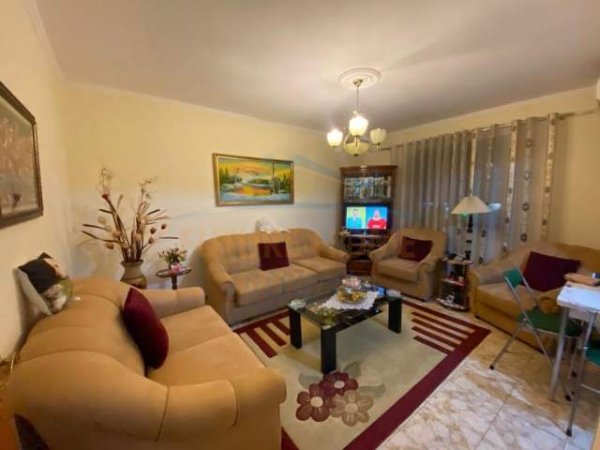 Tirane, jepet me qera apartament 2+1+A+BLK Kati 2, 74 m² 450 Euro (ALI DEMI)