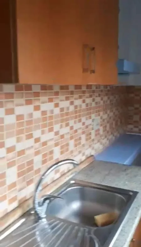 Tirane, jepet me qera apartament 2+1+BLK Kati 5, 85 m² 45.000 Leke (Myslym shyri,prane shkolles kostandin kristoforidh)