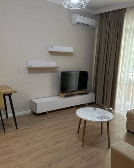 Tirane, jepet me qera apartament 1+1+BLK Kati 2, 60 m² 500 Euro (Liqeni i Thate)