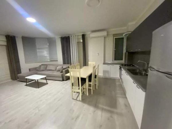 Tirane, jepet me qera apartament 1+1+BLK Kati 2, 70 m² 550 Euro (Liqeni i Thate)