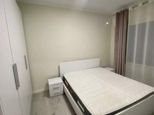 Tirane, jepet me qera apartament 1+1+BLK Kati 2, 70 m² 550 Euro (Liqeni i Thate)