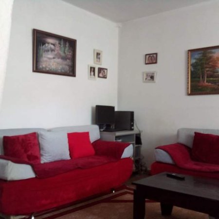 Tirane, shitet apartament 1+1 Kati 5, 59 m² 60.000 Euro (Pallati me Shigjeta)