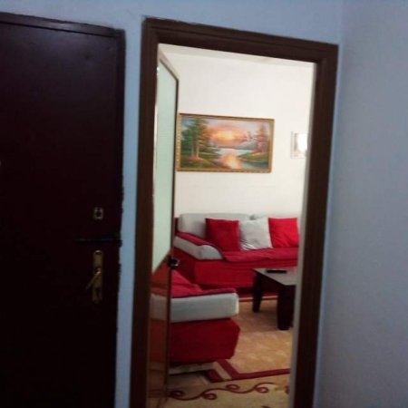 Tirane, shitet apartament 1+1 Kati 5, 59 m² 60.000 Euro (Pallati me Shigjeta)