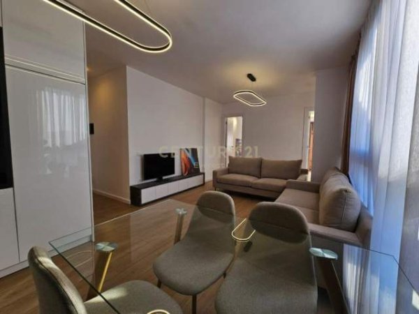 Tirane, shitet apartament 2+1+BLK Kati 10, 80 m² 152.000 Euro (KOMPLEKSI DELIJORGJI)
