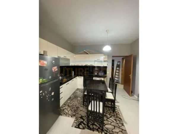 Tirane, shitet 1+1+BLK Kati 1, 75.000 Euro