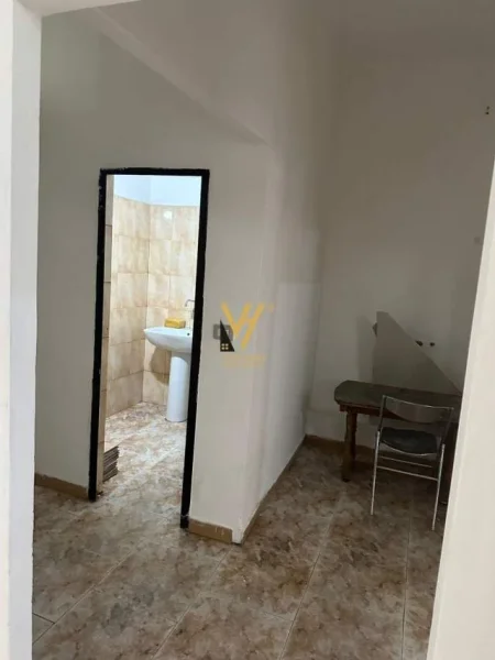 Tirane, shitet dyqan Kati 0, 92 m² 138.000 Euro (RRUGA MIHAL GRAMENO)