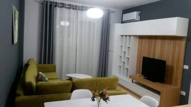 Tirane, jepet me qera apartament 2+1+A+BLK Kati 4, 81 m² 600 Euro (5 Maji)