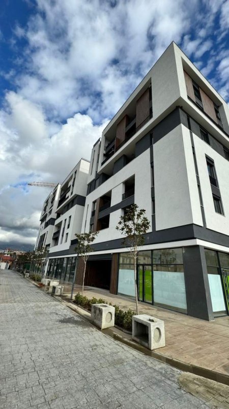 Tirane, shitet apartament 1+1+BLK Kati 4, 76 m² 100.000 Euro (Rruga Ali Shefqeti)