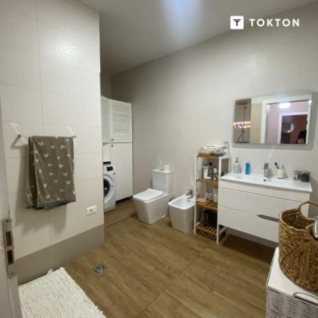 Tirane, shitet apartament 2+1+BLK Kati 4, 120 m² 140.000 Euro