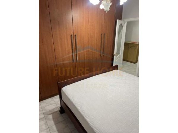 Tirane, jepet me qera apartament 1+1 Kati 3, 63 m² 500 Euro (Stadiumi Dinamo)