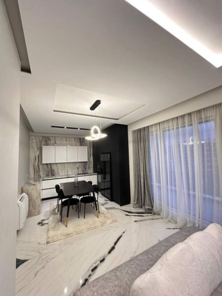 Tirane, jepet me qera apartament 2+1+BLK Kati 11, 100 m² 1.100 Euro (rruga dritan hoxha)
