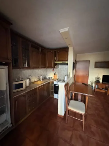 Tirane, jepet me qera apartament 3+1+BLK Kati 4, 110 m² 45.000 Leke (rruga e barrikadave ,prane lidhjes se prizrenit)