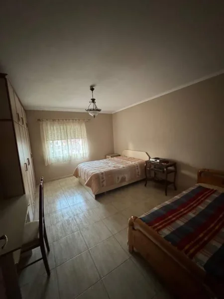 Tirane, jepet me qera apartament 3+1+BLK Kati 4, 110 m² 45.000 Leke (rruga e barrikadave ,prane lidhjes se prizrenit)