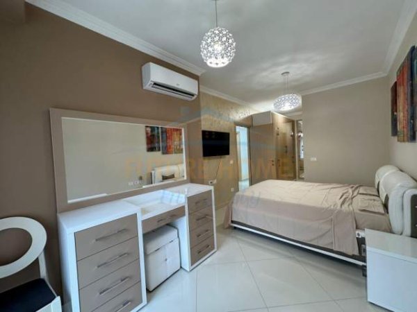 Tirane, jepet me qera apartament duplex 3+1 Kati 1, 100 m² 1.300 Euro (Kodra e Diellit 1)