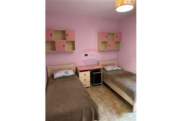 Tirane, jepet me qera apartament 2+1+A+BLK Kati 1, 105 m² 40.000 Leke