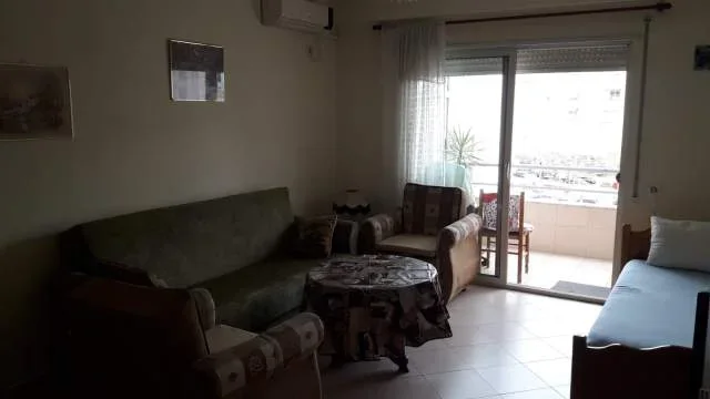 Tirane, jepet me qera apartament 1+1 Kati 4, 45 m² 30.000 Leke (don bosko)