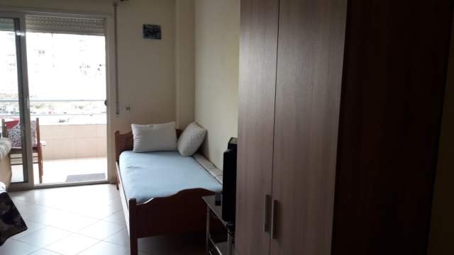 Tirane, jepet me qera apartament 1+1 Kati 4, 45 m² 30.000 Leke (don bosko)