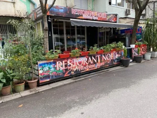 Tirane, shitet ambjent biznesi Kati 0, 62 m² 160.000 Euro (Bulevardi Asim Vokshi, shkolla Harry Fultz)