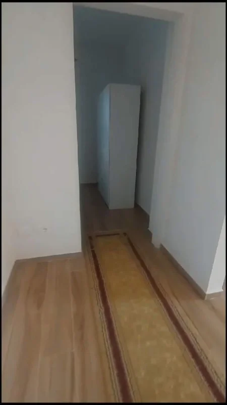 Tirane, jepet me qera apartament 1+1+BLK Kati 3, 75 m² 30.000 Leke (ne fund te rruges Jordan Misja)