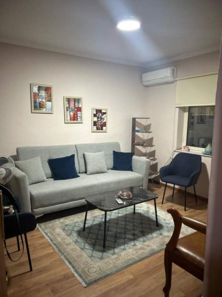 Tirane, jepet me qera apartament Kati 3, 60 m² 550 Euro (Myslym Shyri)