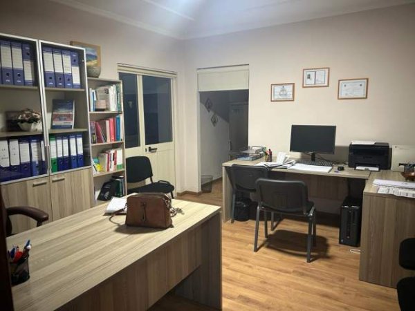 Tirane, jepet me qera apartament Kati 3, 60 m² 550 Euro (Myslym Shyri)