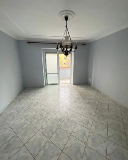 Tirane, shitet apartament 3+1+2wc+2 Depo  Kati 3, 120 m² 135.000 Euro (Ali Demi)