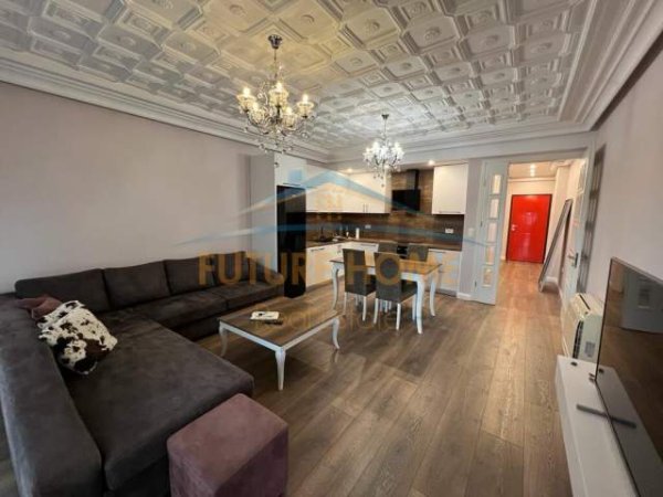 Tirane, shitet apartament duplex (3+1) , Kati 1, 113 m² 250.000 Euro (Rezidnca Kodra e Diellit 1)