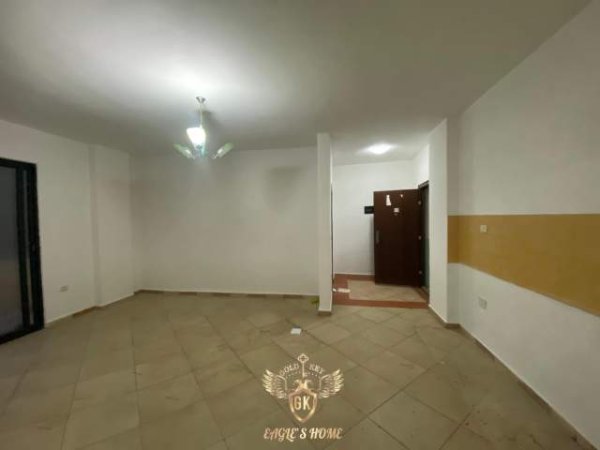 Durres, shitet apartament 1+1+BLK Kati 4, 65.000 Euro (Klajdi Resort Mali Robit)
