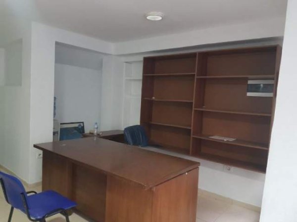 Tirane, jepet me qera apartament Kati 0, 50 m² 350 Euro (21 Dhjetori)