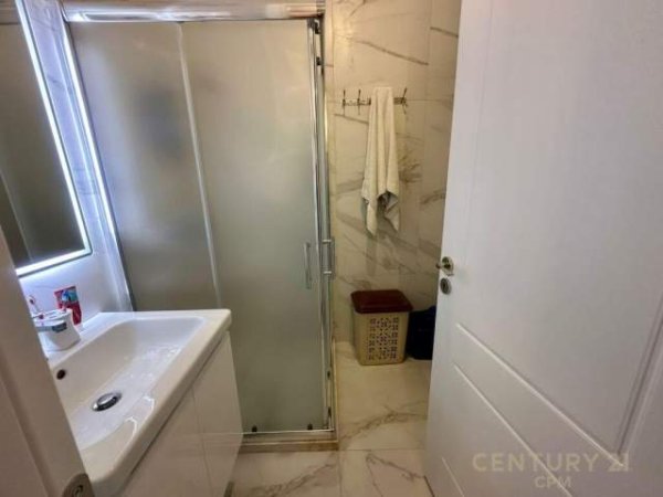 Tirane, jepet me qera apartament 1+1+BLK Kati 2, 63 m² 430 Euro (prane TV Klan)