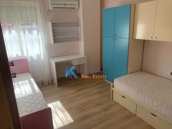 Tirane, jap me qera apartament 2+1+BLK Kati 6, 100 m² 650 Euro (Kompleksi Delijorgji)