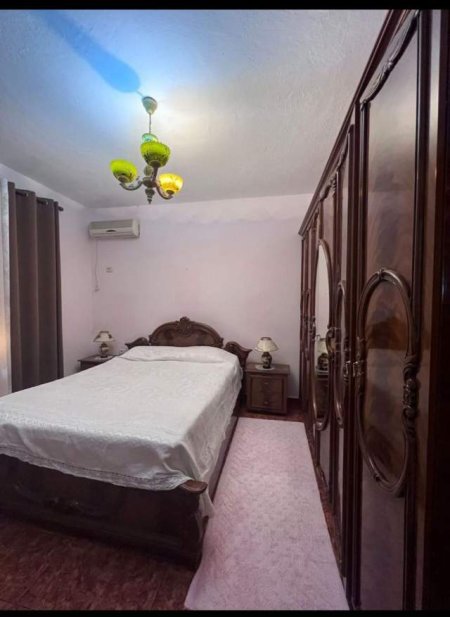 Tirane, jepet me qera shtepi 2+1 Kati 1, 124 m² 400 Euro (laprake)