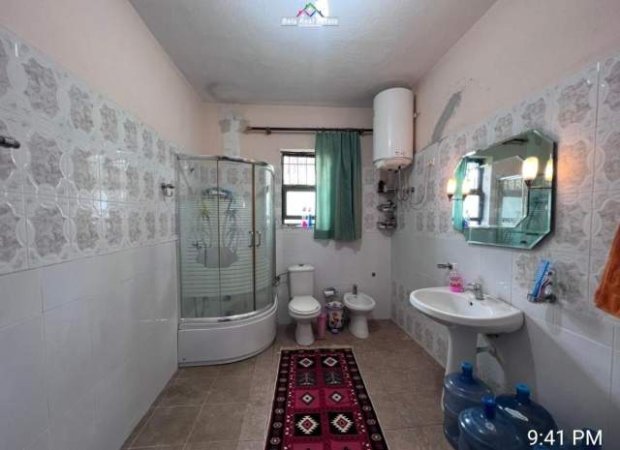 Tirane, jepet me qera shtepi 2+1 Kati 1, 124 m² 500 Euro (laprake)