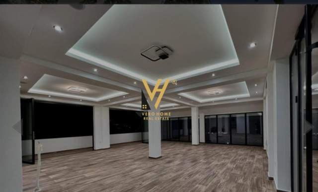 Tirane, jepet me qera bar-resorant Kati 0, 600 m² 3.000 Euro (VISHNJE)