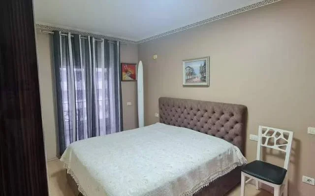 Tirane, jepet me qera apartament 2+1+BLK Kati 4, 100 m² 700 Euro (Kompleksi Homeplan,Report TV)