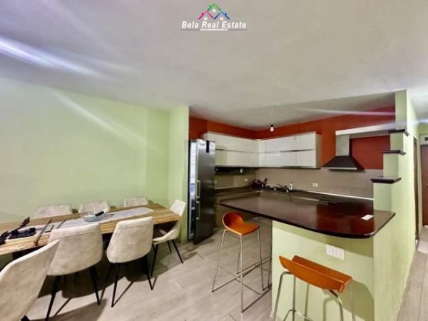 Tirane, jepet me qera apartament 2+1+BLK Kati 2, 111 m² 550 Euro (21 dhjetori)