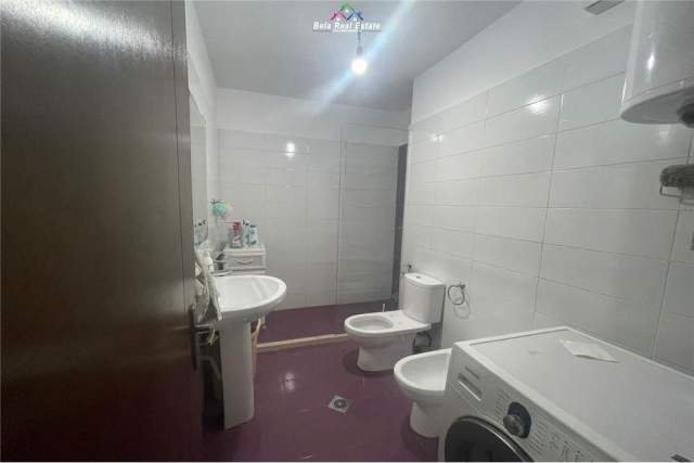 Tirane, jepet me qera apartament 2+1+BLK Kati 2, 111 m² 550 Euro (21 dhjetori)