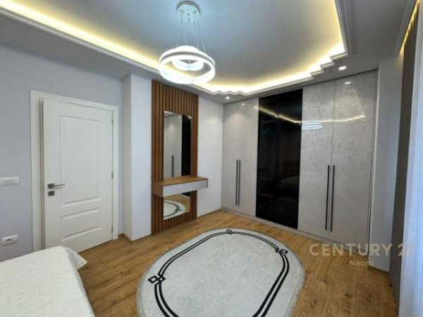 Tirane, jepet me qera apartament 2+1+A+BLK Kati 5, 127 m² 1.300 Euro (LIQENI I THATE)