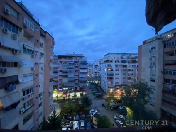 Tirane, jepet me qera apartament 74 m² 550 Euro