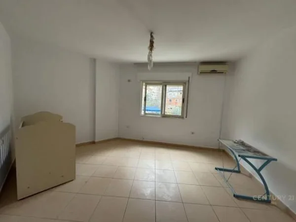 Tirane, shitet apartament 2+1 137.500 Euro (Idriz Dollaku)