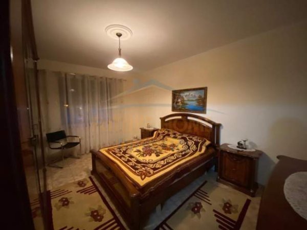 Tirane, jepet me qera apartament 2+1+A+BLK Kati 2, 74 m² 450 Euro (ALI DEMI)