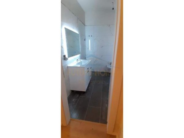 Tirane, shitet apartament 1+1+A+BLK Kati 4, 79 m² 150.000 Euro (RR. QEMAL STAFA)