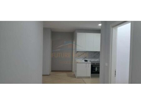 Tirane, jepet me qera apartament 1+1+BLK Kati 5, 82 m² 500 Euro (Rruga e Dibres)