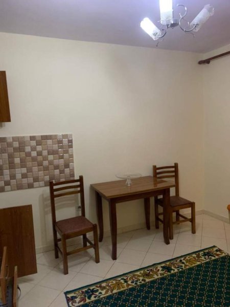 Tirane, jepet me qera apartament 1+1+BLK Kati 2, 50 m² 40.000 Leke (rruga mine peza,prane  prokurorise)