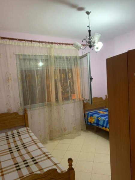 Tirane, jepet me qera apartament 1+1+BLK Kati 2, 50 m² 40.000 Leke (rruga mine peza,prane  prokurorise)