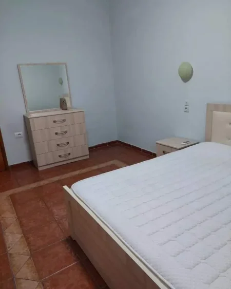 Tirane, jepet me qera apartament 2+1+BLK Kati 2, 80 m² 600 Euro (Stadiumi Dinamo)